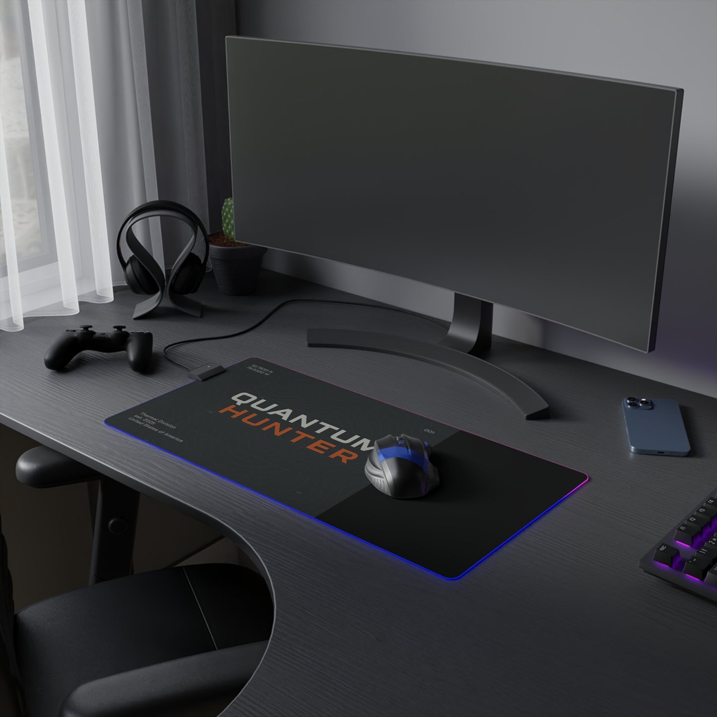 Quantum Hunter Designed LED Gaming Mouse Pad